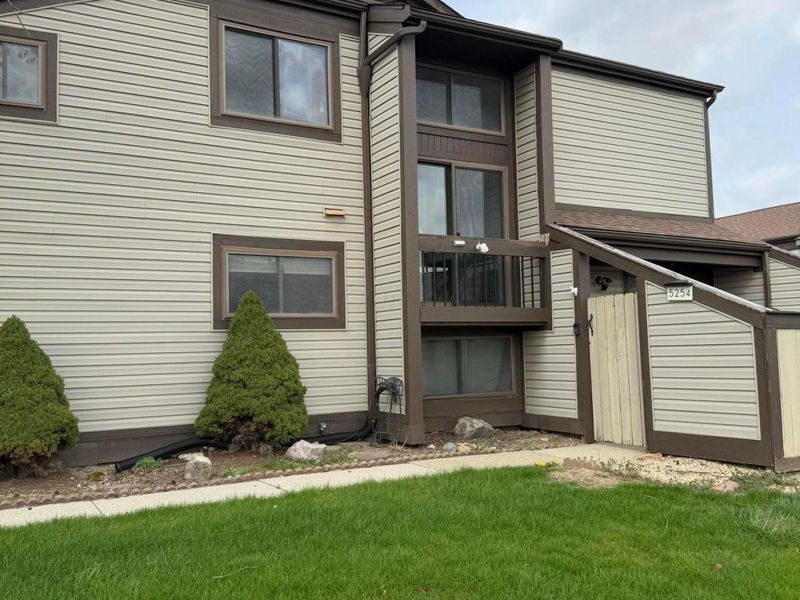 5254 Westbury Drive, Unit 14D, Columbus, OH 43228 Photo 5