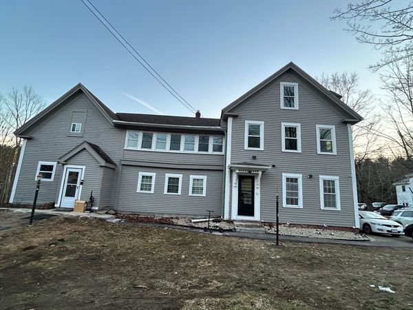 58 S Main St, Ashburnham, MA 01430