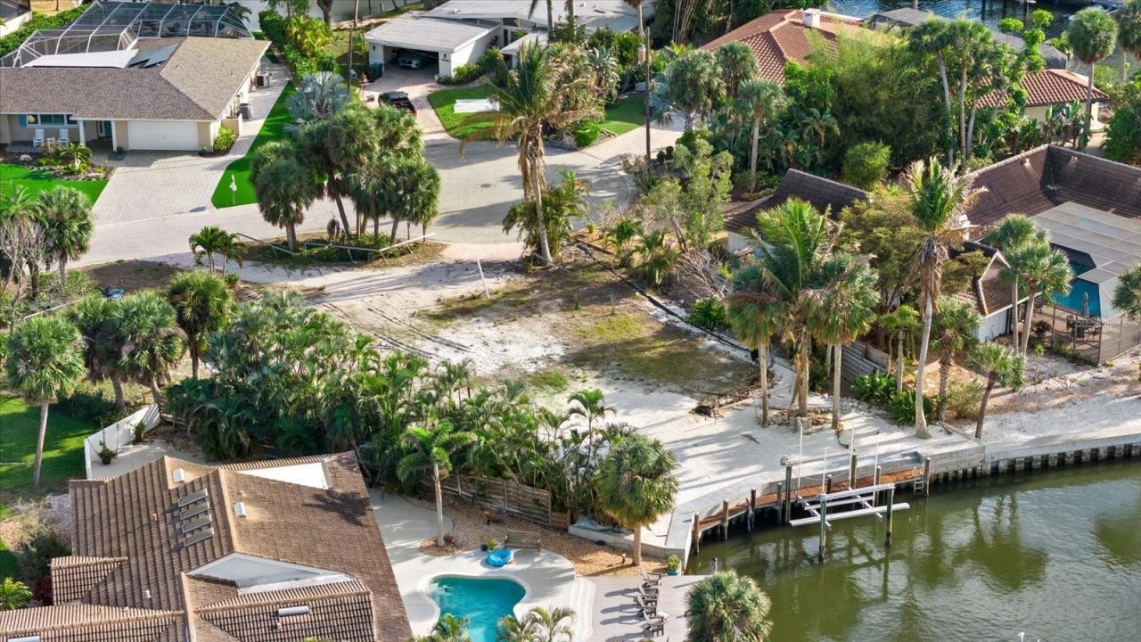 5448 Azure Way, Sarasota, FL 34242 Photo