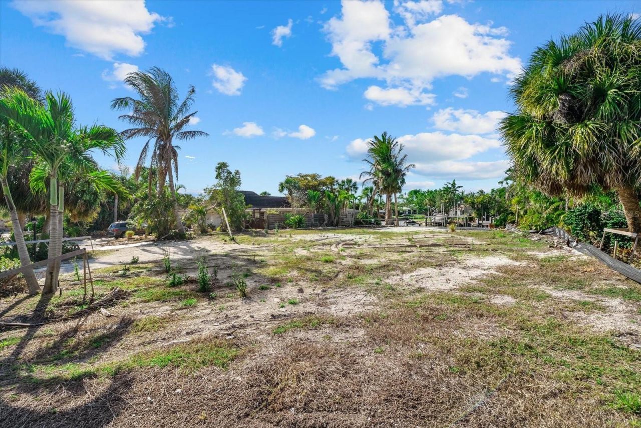 5448 Azure Way, Sarasota, FL 34242 Photo