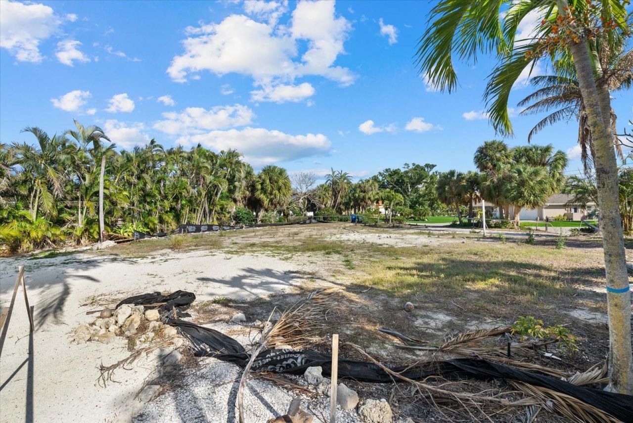 5448 Azure Way, Sarasota, FL 34242 Photo