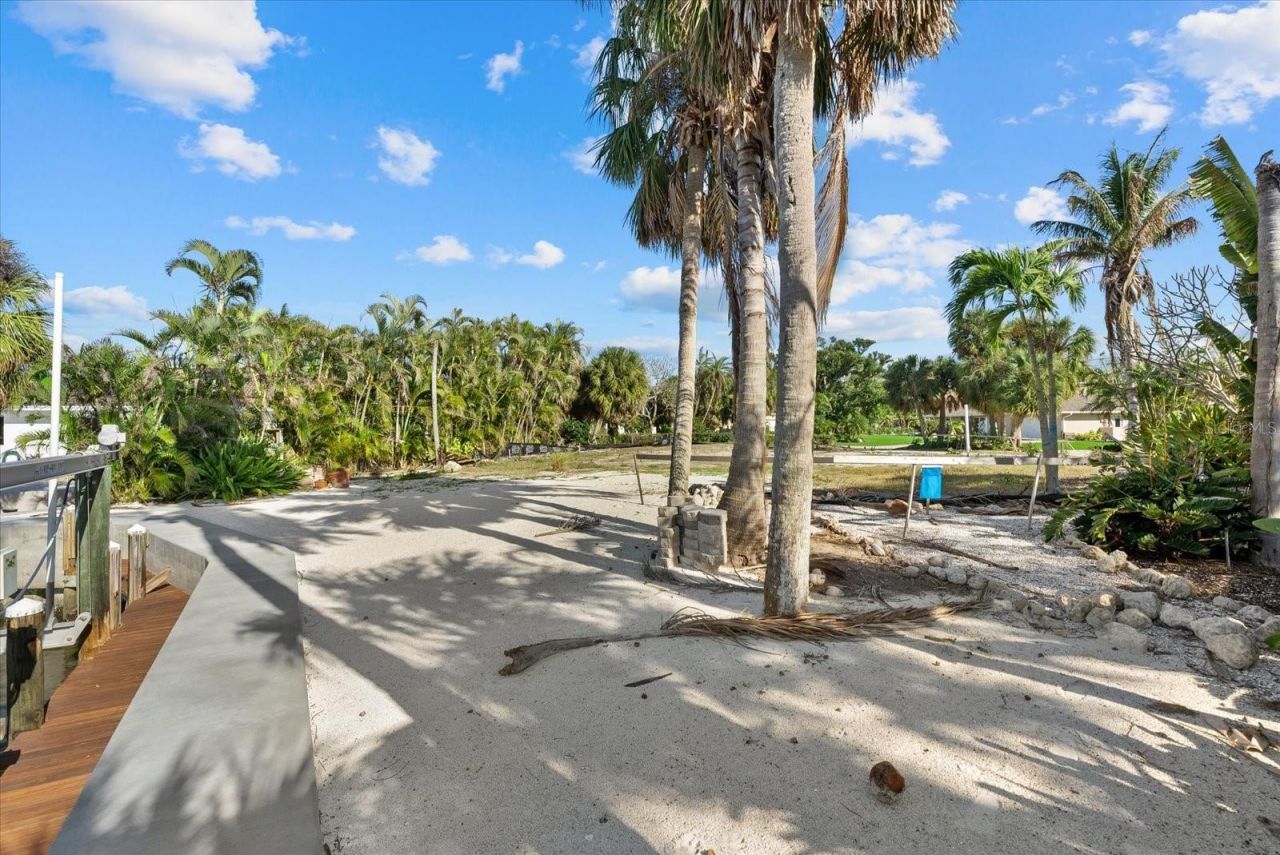5448 Azure Way, Sarasota, FL 34242 Photo