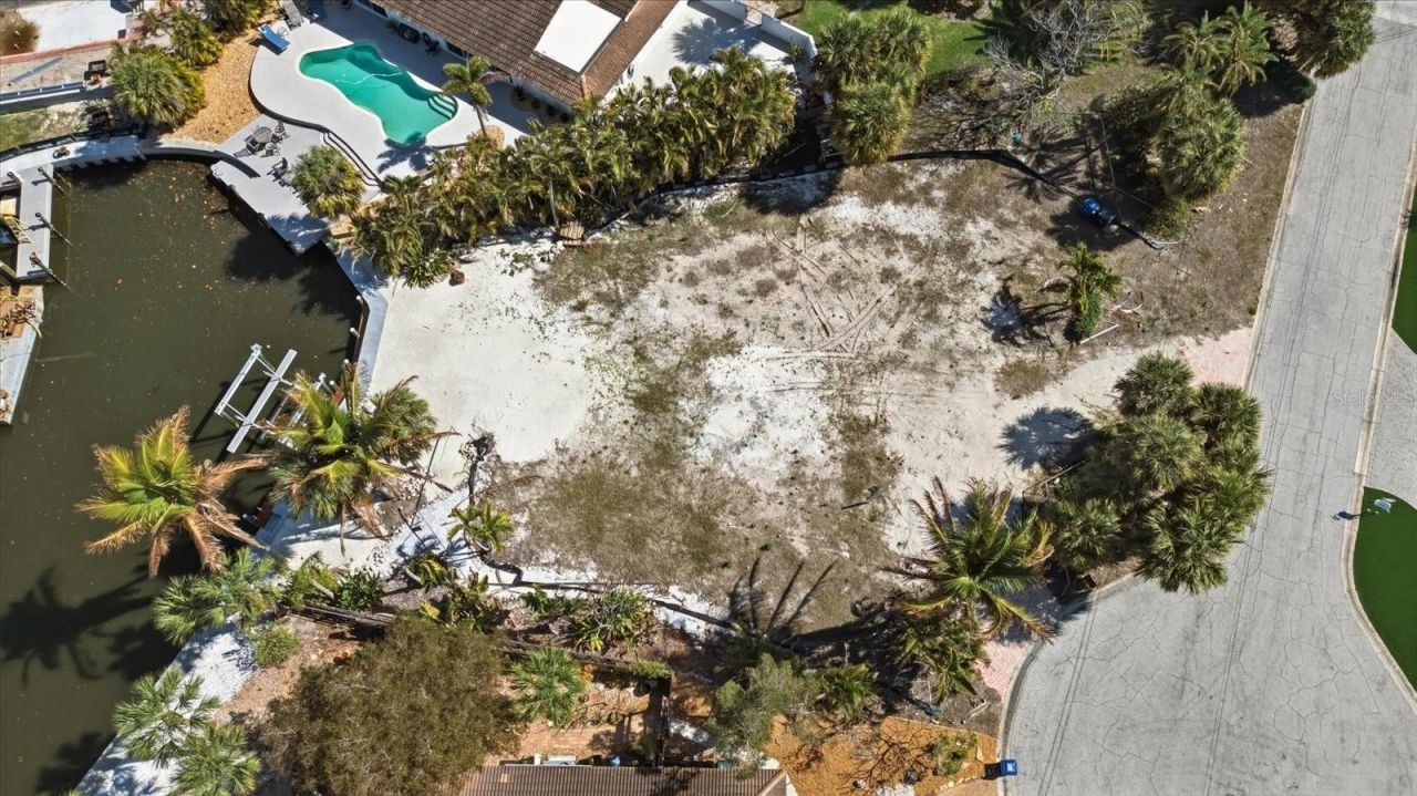 5448 Azure Way, Sarasota, FL 34242 Photo