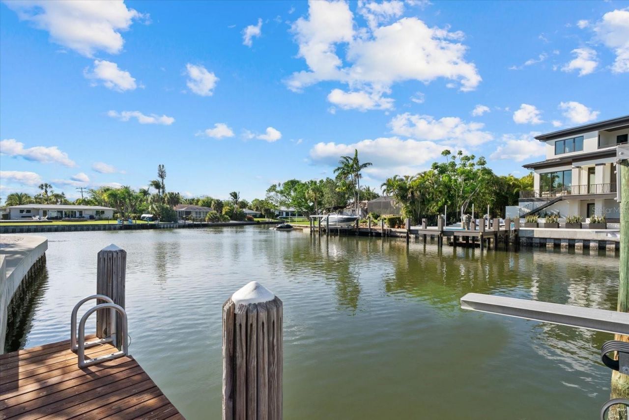 5448 Azure Way, Sarasota, FL 34242 Photo