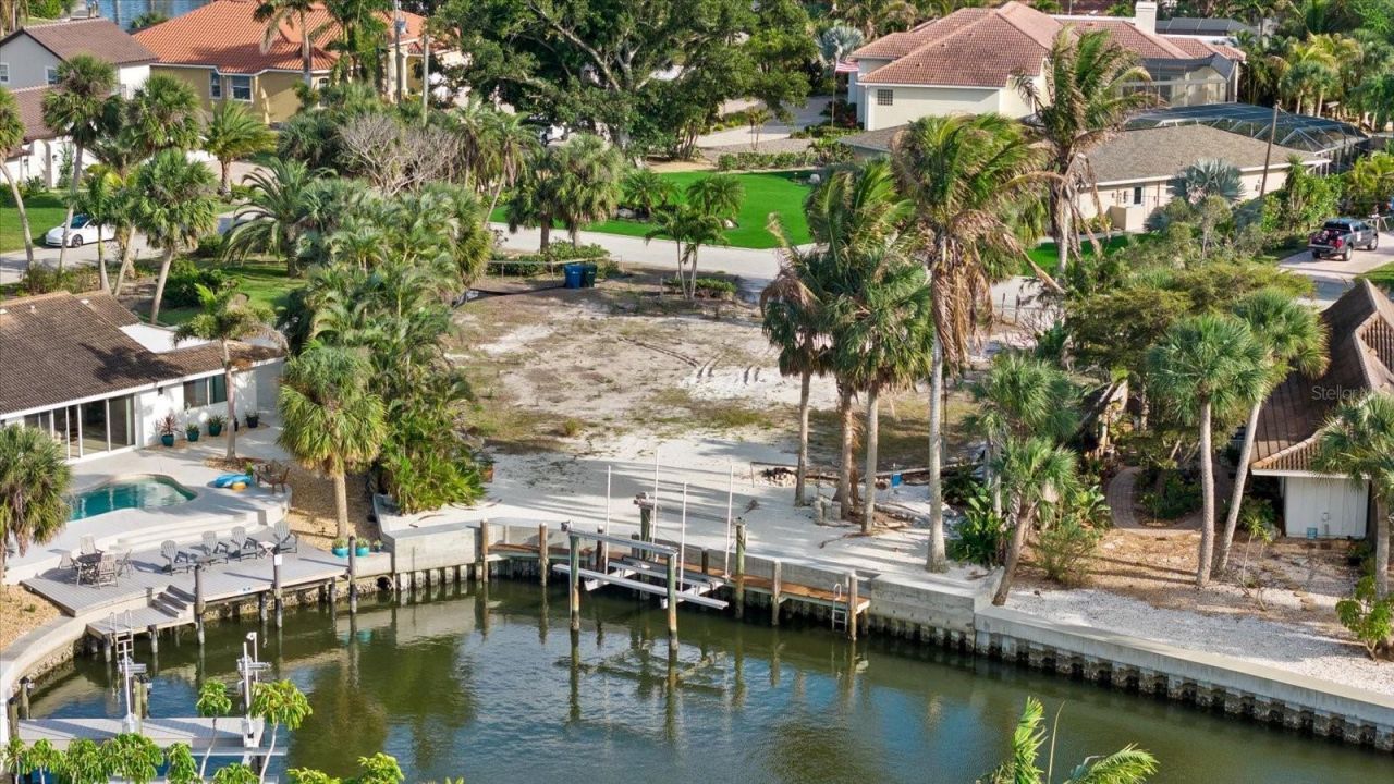 5448 Azure Way, Sarasota, FL 34242 Photo