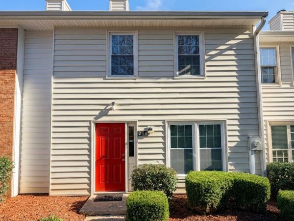 250 Mill Creek Place, Roswell, GA 30076
