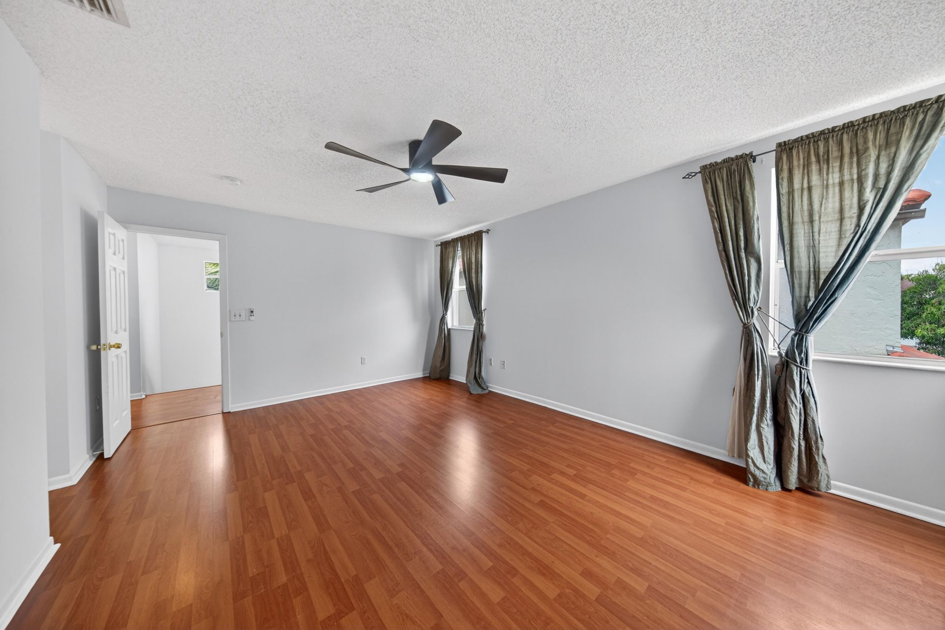 191 NW 118th Drive, Coral Springs, FL 33071 Photo