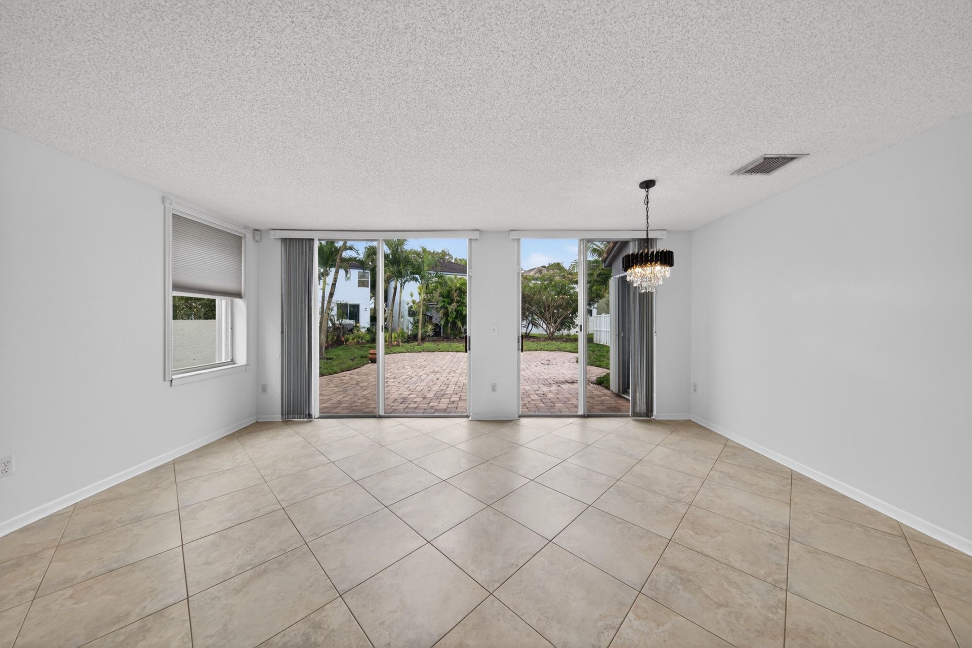 191 NW 118th Drive, Coral Springs, FL 33071 Photo