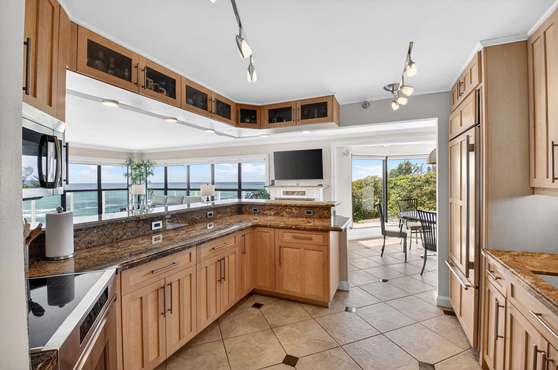 4605 S Ocean Boulevard, Unit 5a, Highland Beach, FL 33487 Photo