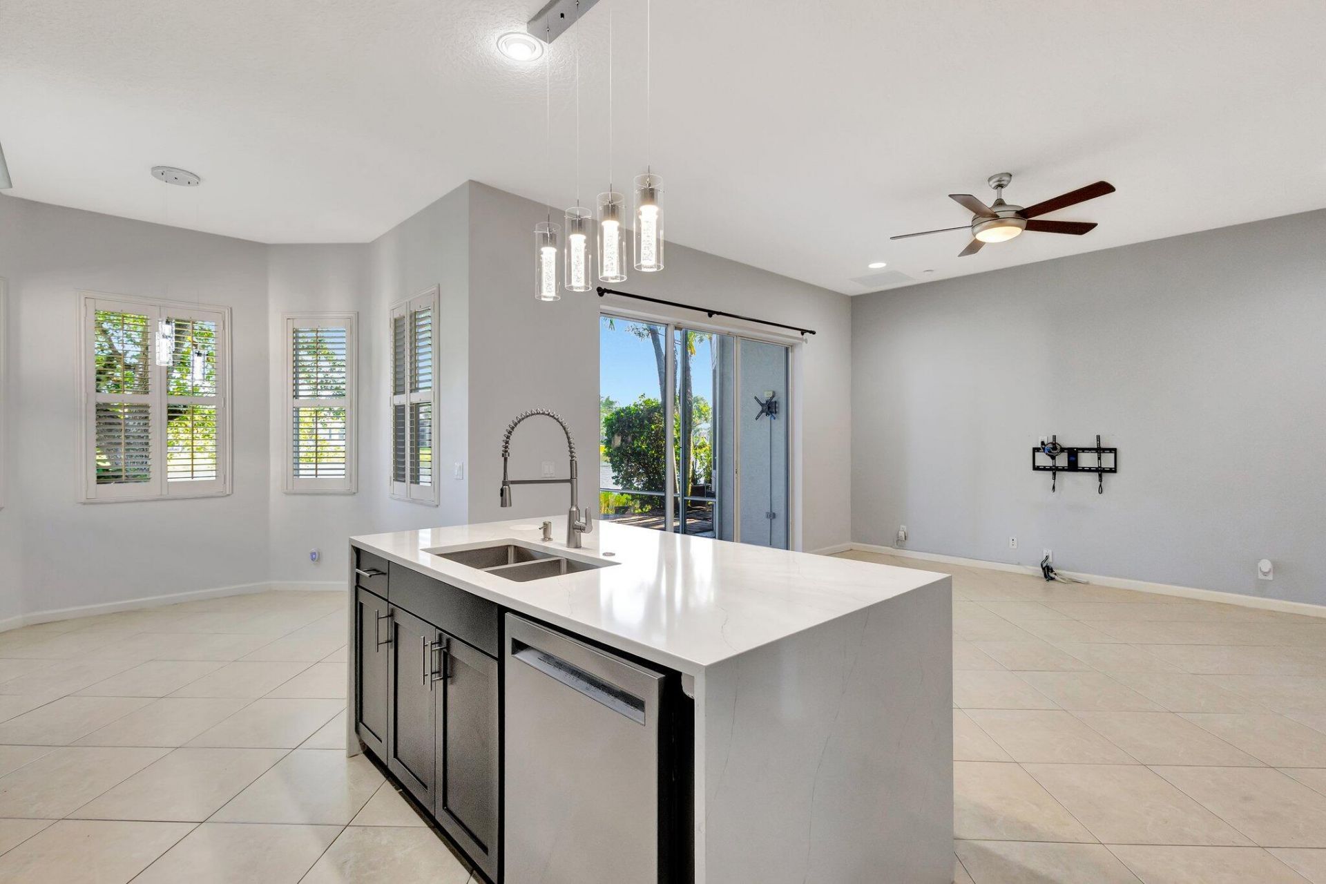 154 NW Swann Mill Circle, Port Saint Lucie, FL 34986 Photo