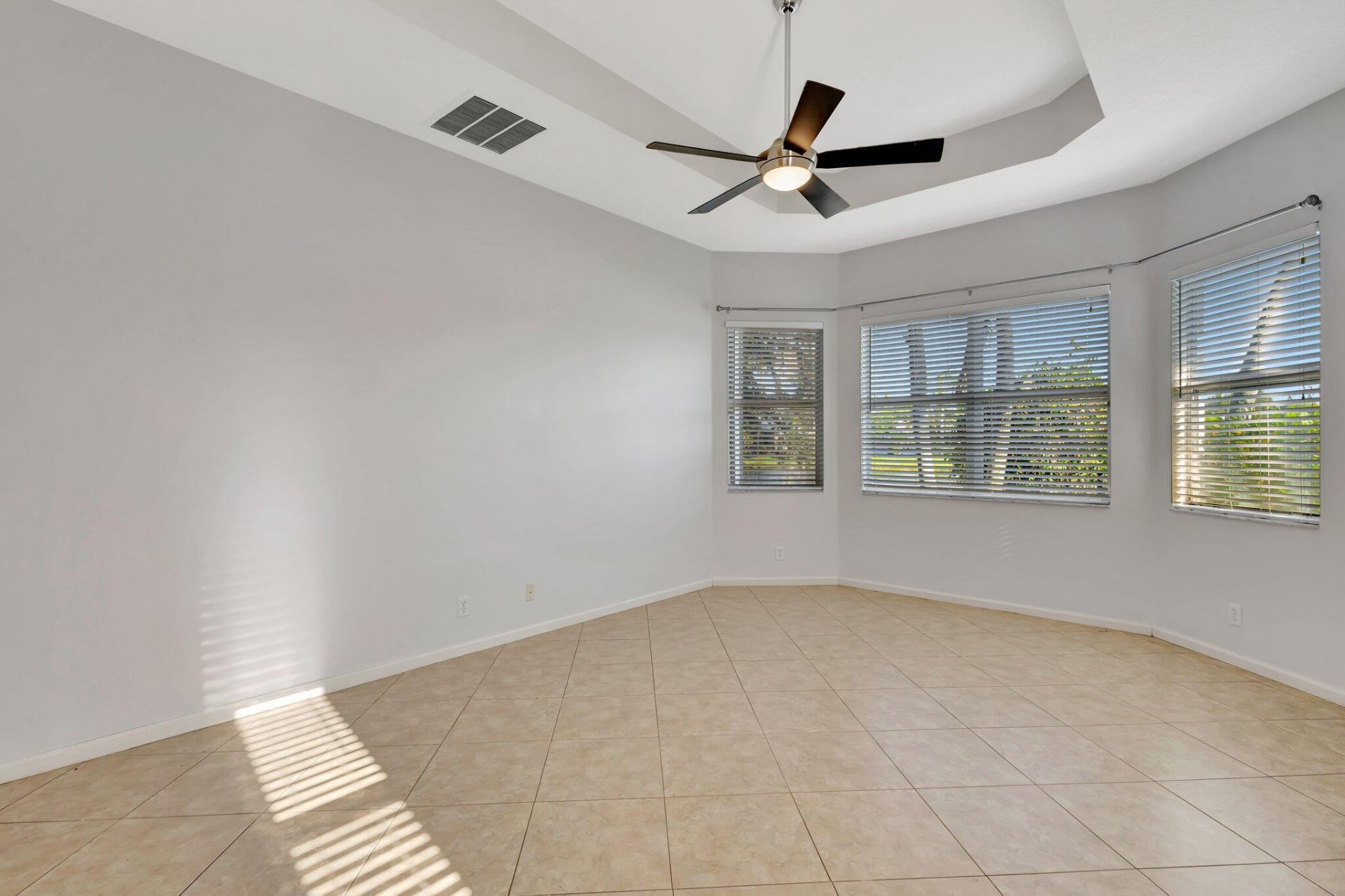 154 NW Swann Mill Circle, Port Saint Lucie, FL 34986 Photo