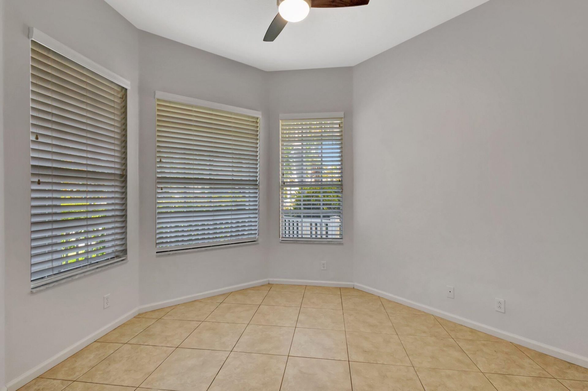 154 NW Swann Mill Circle, Port Saint Lucie, FL 34986 Photo