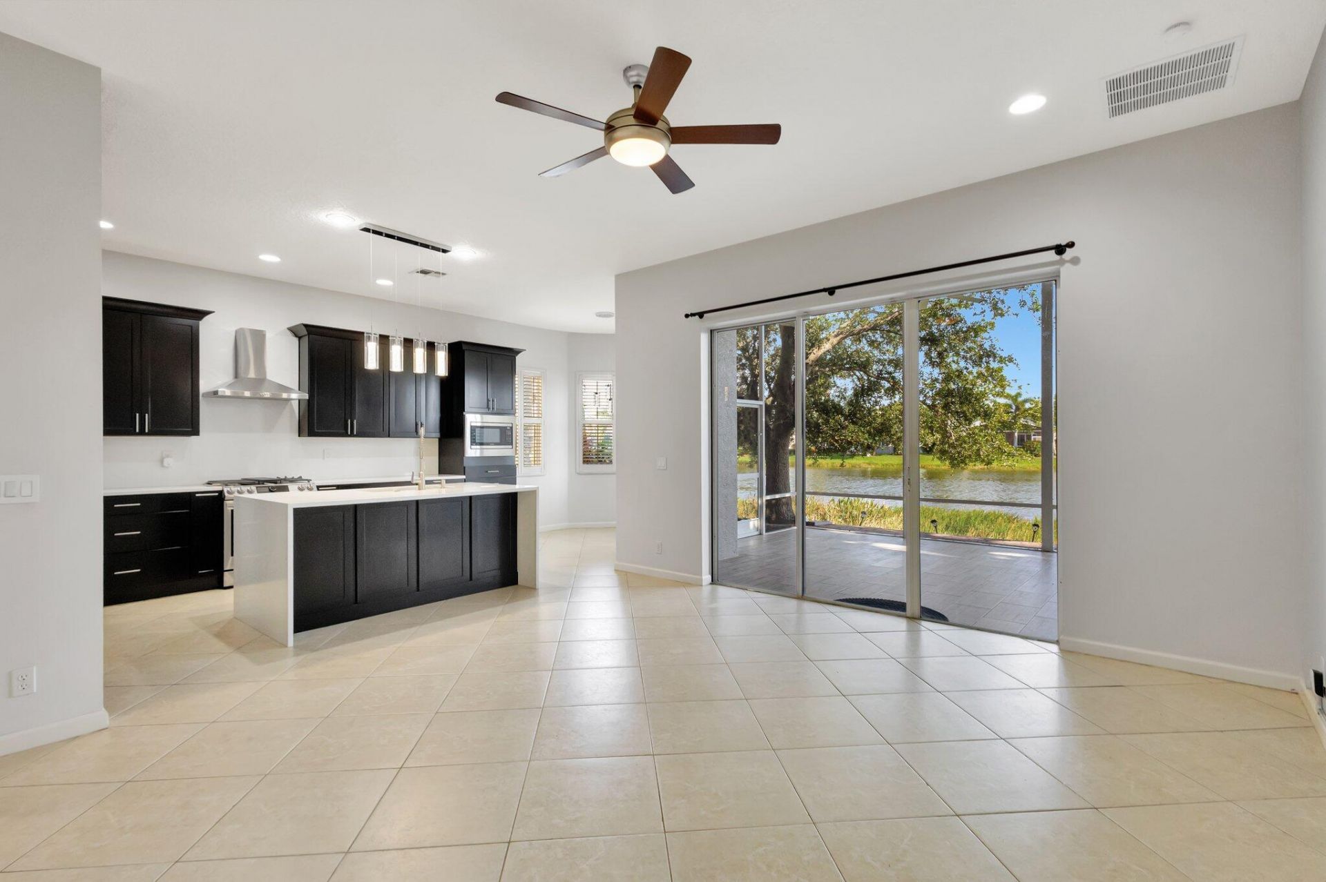 154 NW Swann Mill Circle, Port Saint Lucie, FL 34986 Photo