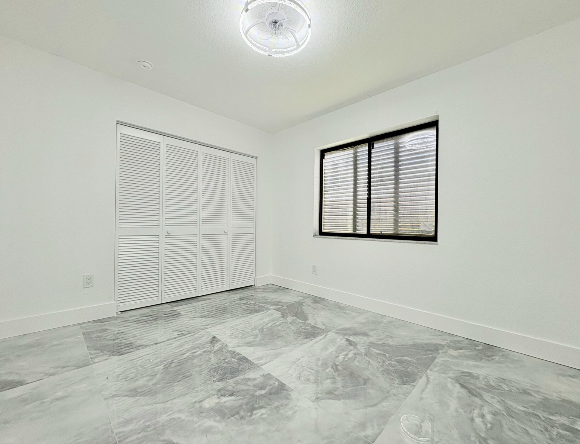 1740 22nd Avenue N, Lake Worth Beach, FL 33460 Photo