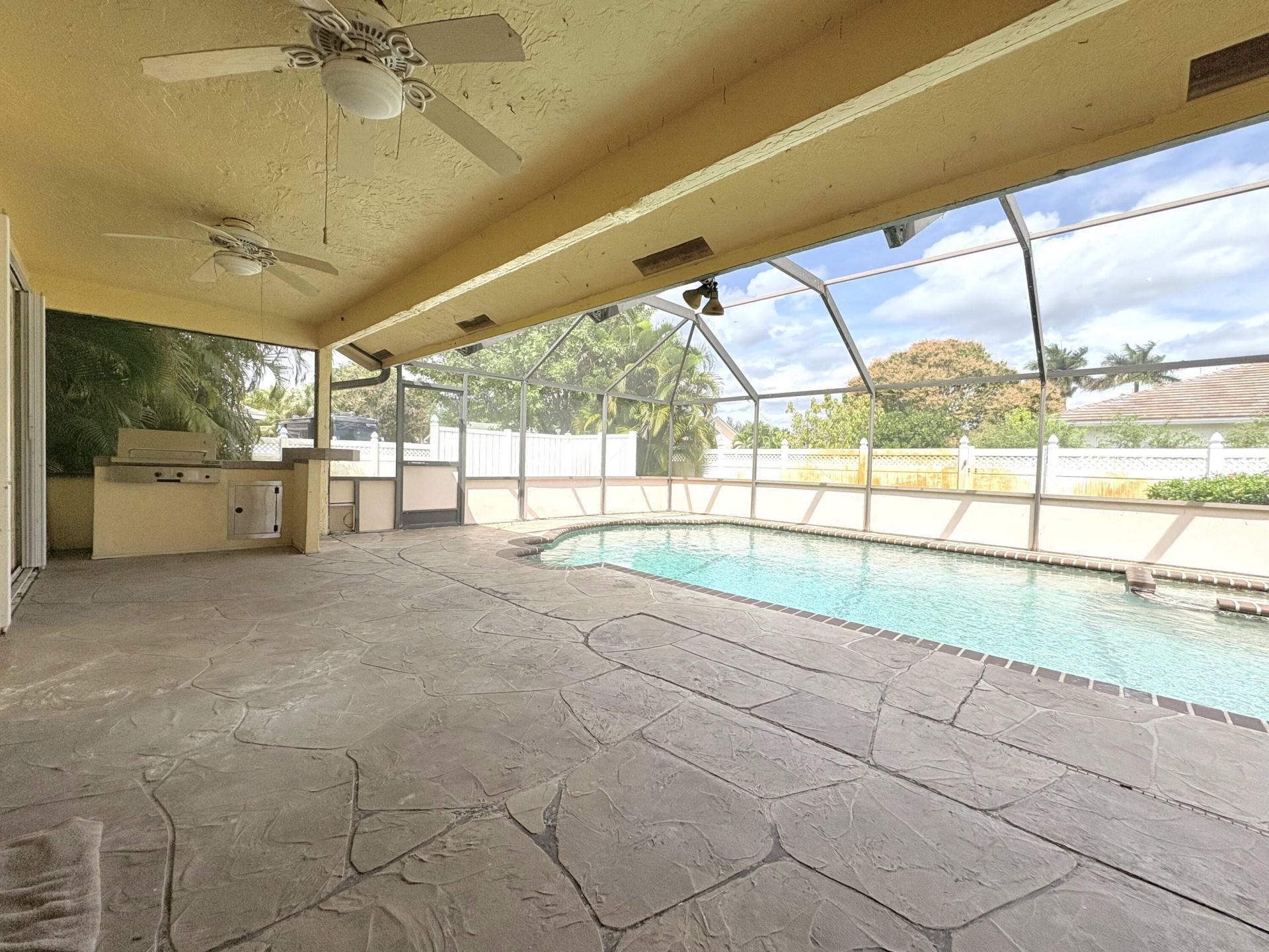 1740 22nd Avenue N, Lake Worth Beach, FL 33460 Photo