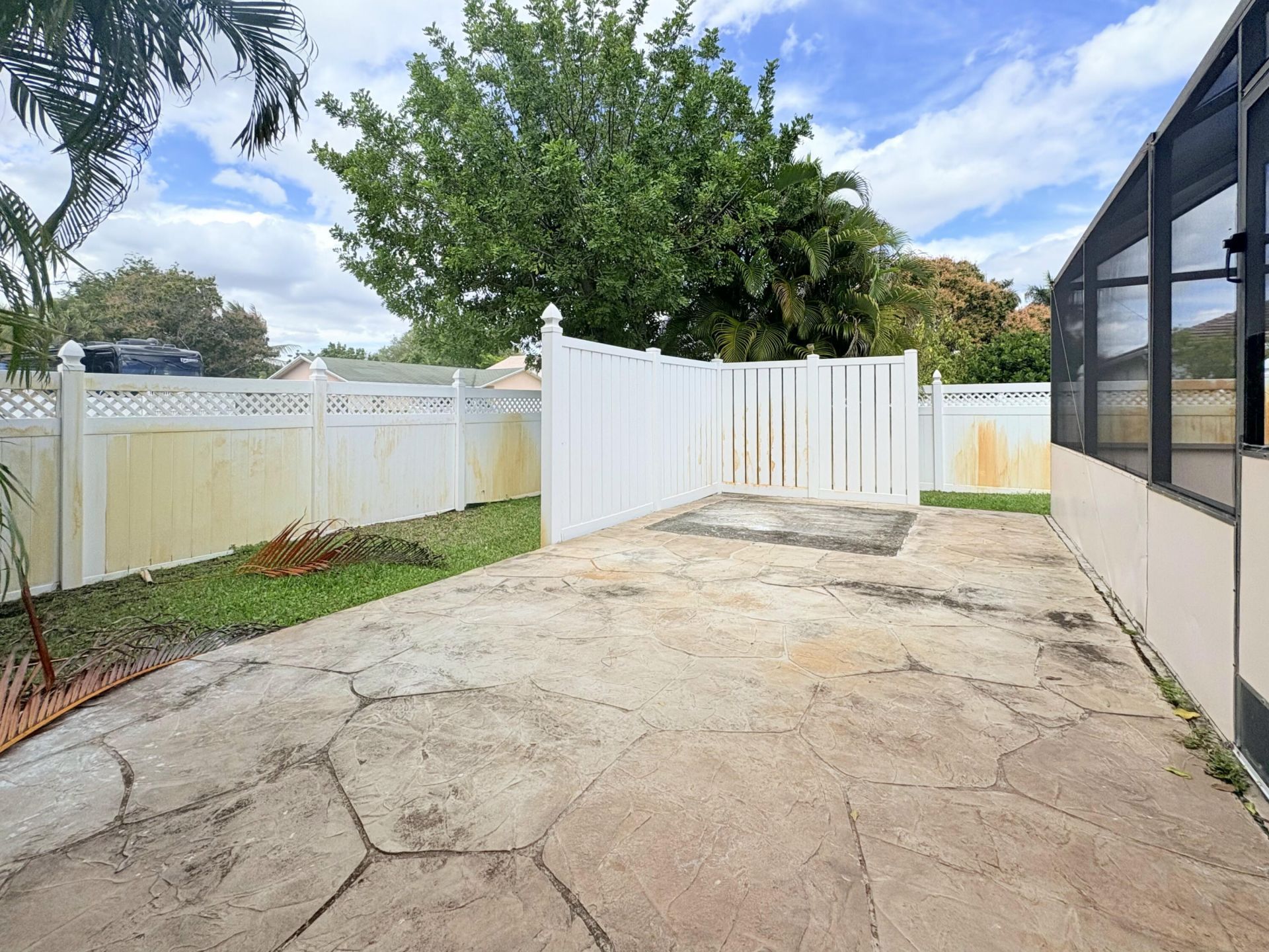 1740 22nd Avenue N, Lake Worth Beach, FL 33460 Photo