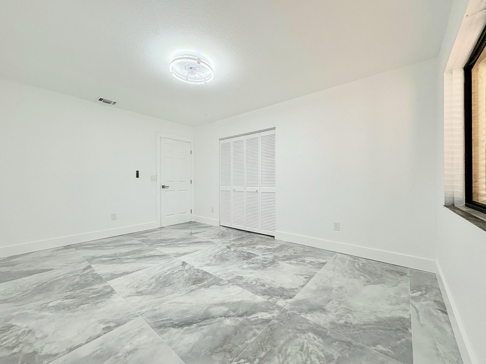 1740 22nd Avenue N, Lake Worth Beach, FL 33460 Photo