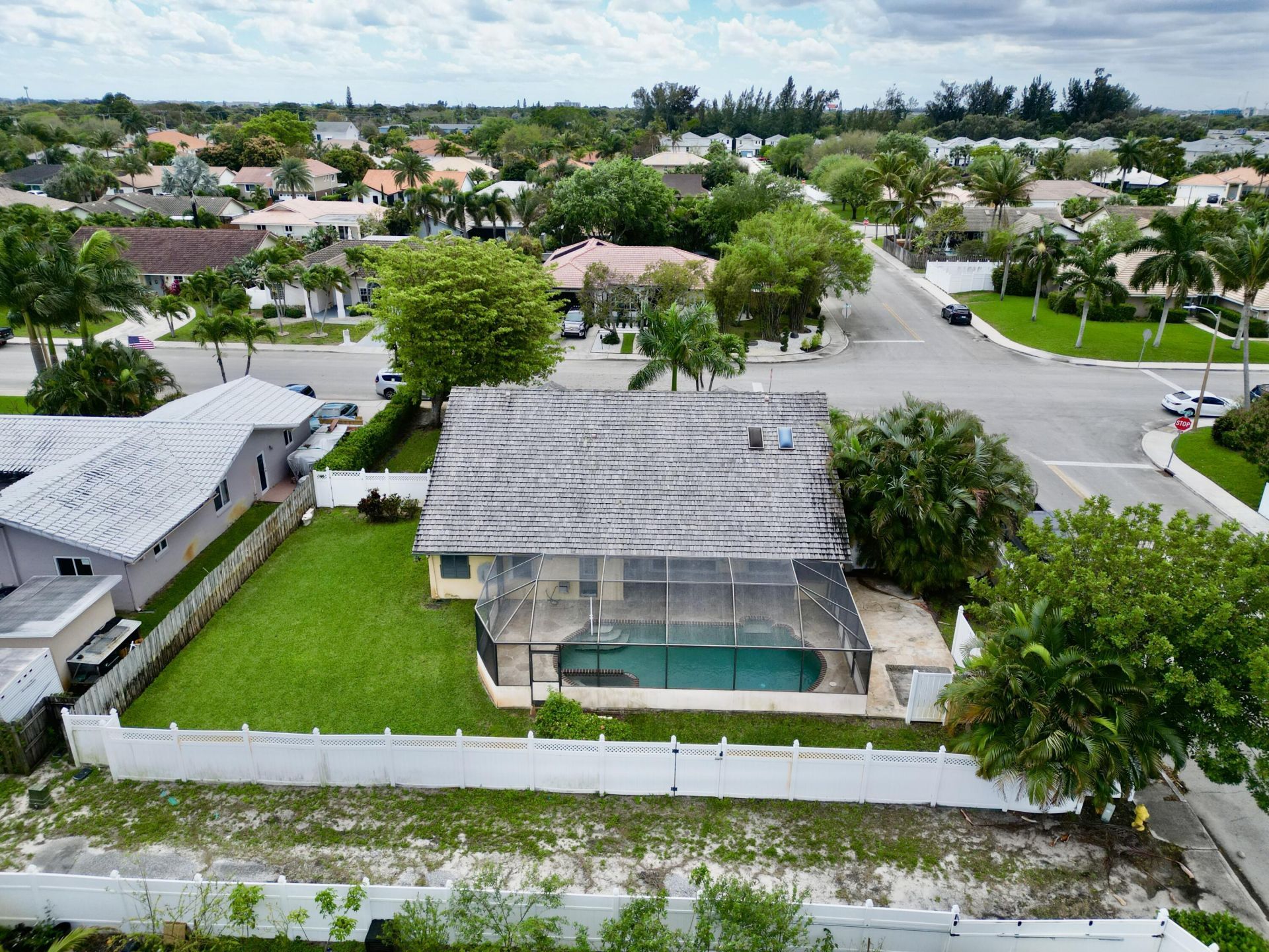 1740 22nd Avenue N, Lake Worth Beach, FL 33460 Photo