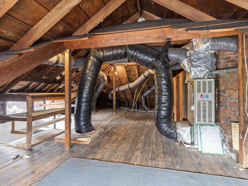 464 E Cassilly Street , Springfield, OH 45503 Photo 39