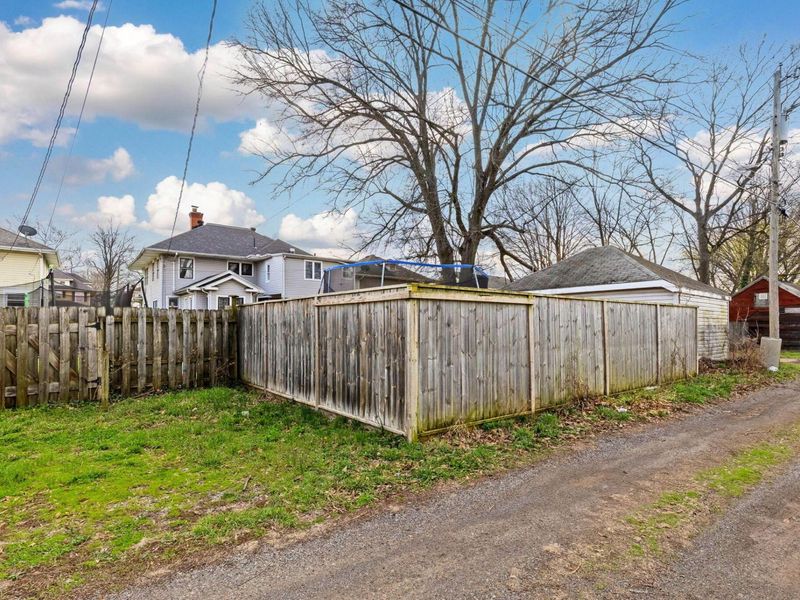 464 E Cassilly Street , Springfield, OH 45503 Photo 50