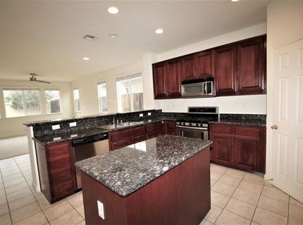 20625 Sarazen Pl, Patterson, CA 95363 Photo