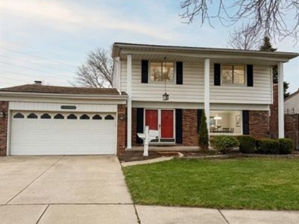 29251 Bon Mar Drive, Warren, MI 48088