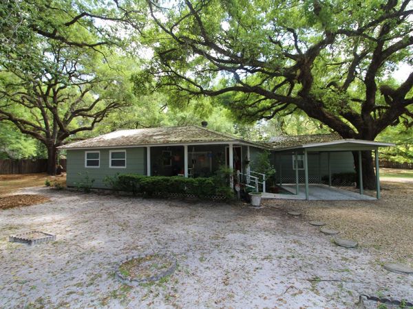 613 WHITTAKER Road, Tallahassee, FL 32305