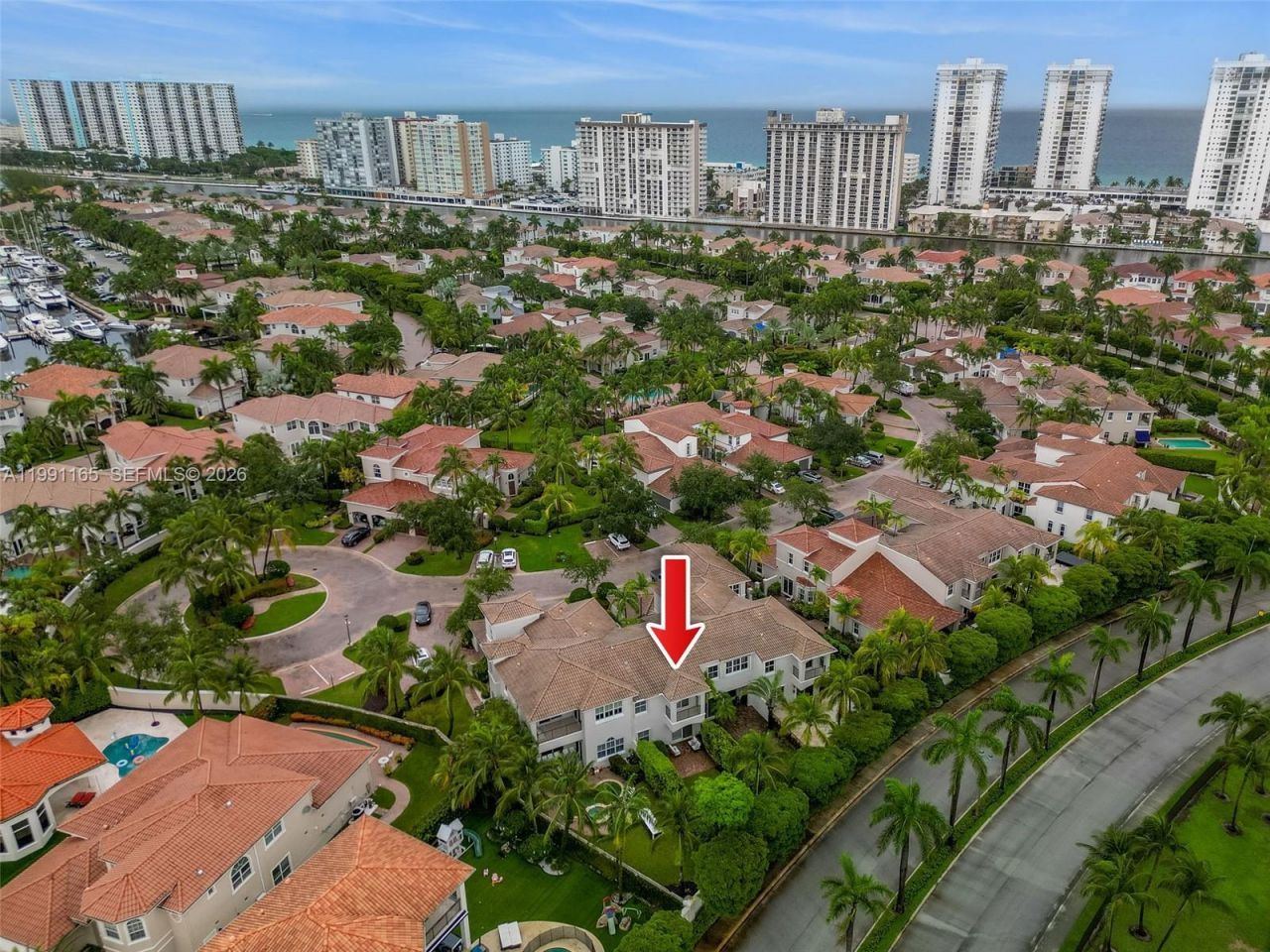 896 W Spinnaker Dr W , Unit 896, Hollywood, FL 33019 Photo