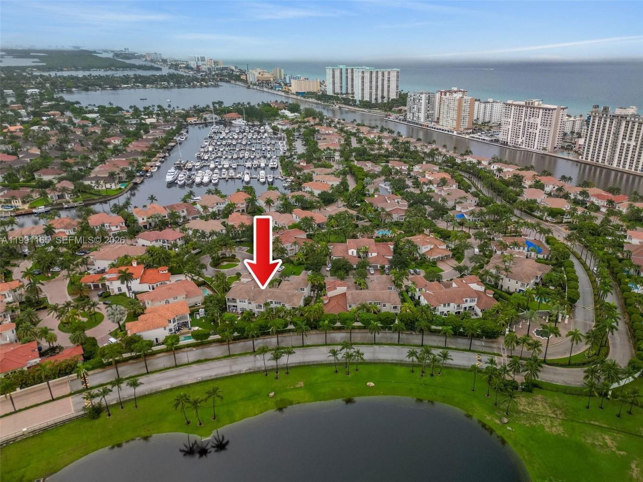 896 W Spinnaker Dr W , Unit 896, Hollywood, FL 33019 Photo