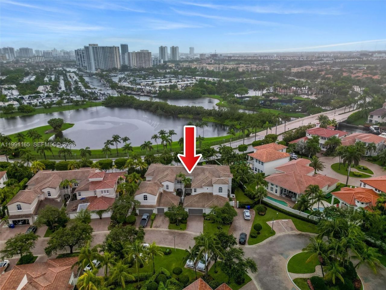 896 W Spinnaker Dr W , Unit 896, Hollywood, FL 33019 Photo