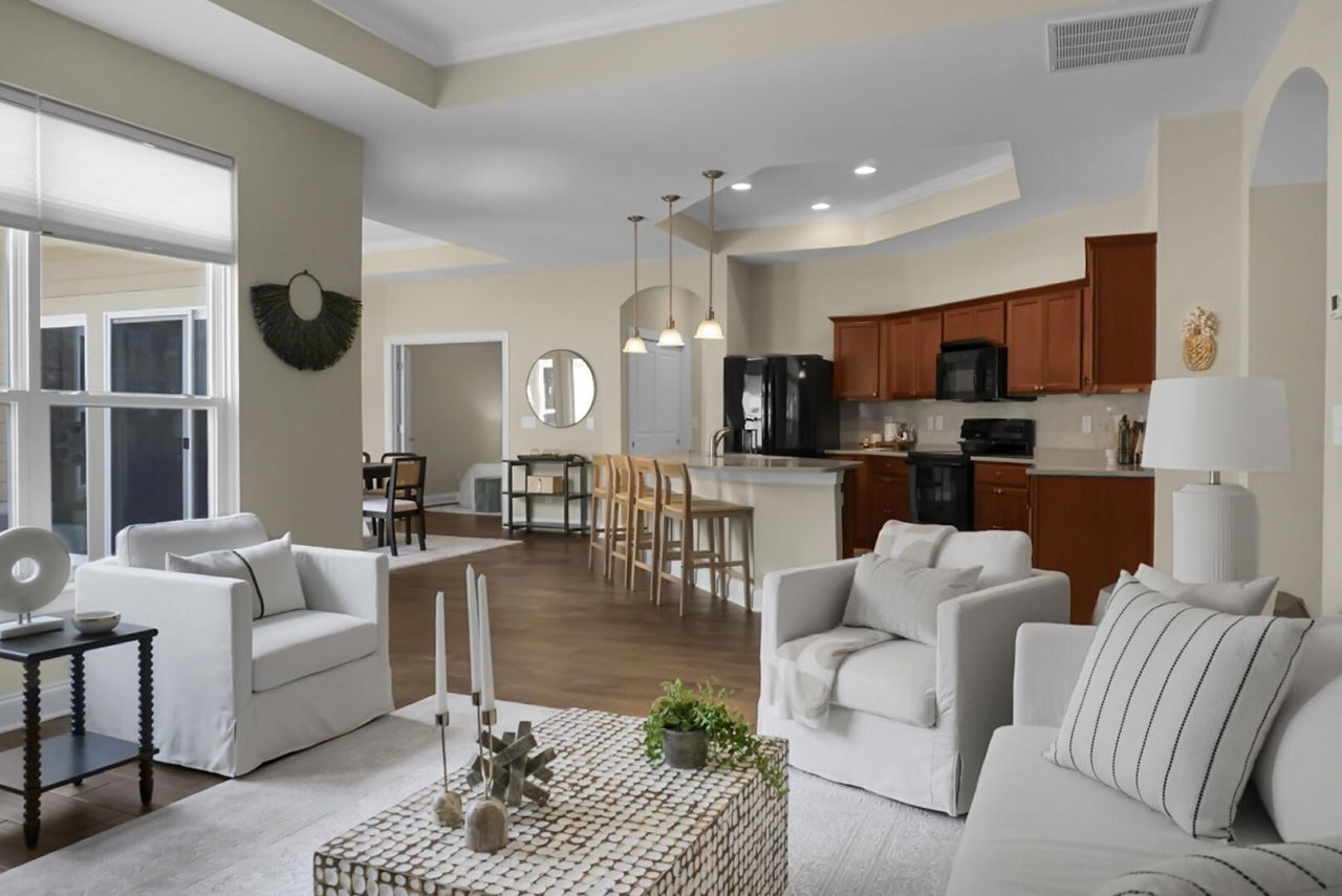 255 Village Stone Circle Photo 17