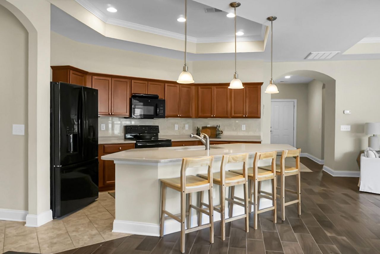 255 Village Stone Circle Photo 19