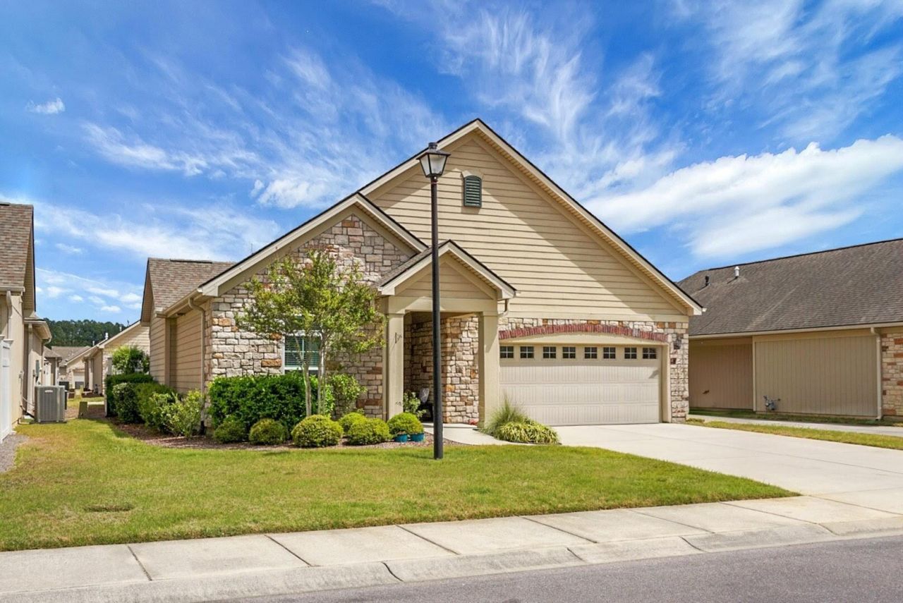 255 Village Stone Circle Photo 3