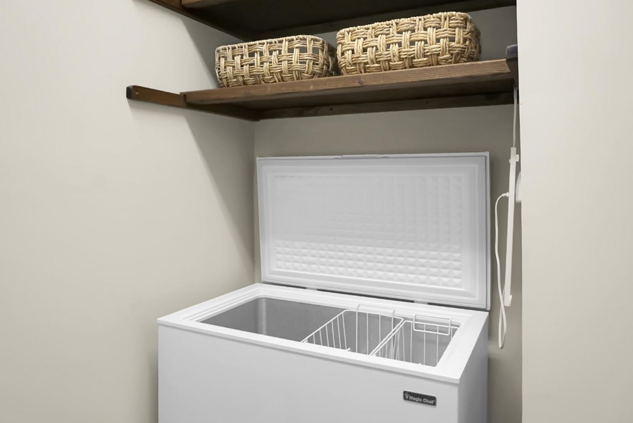 255 Village Stone Circle Photo 36