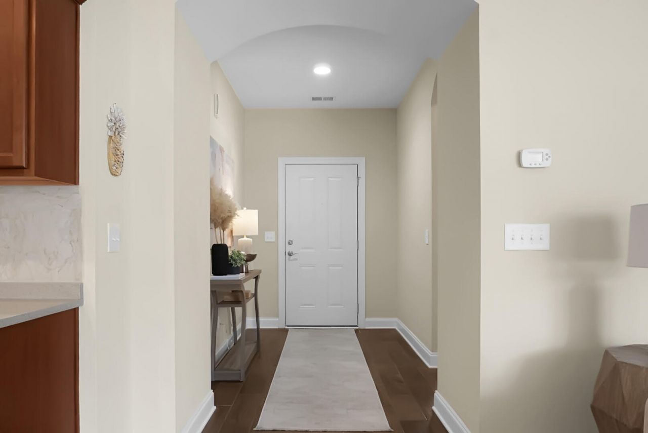 255 Village Stone Circle Photo 6