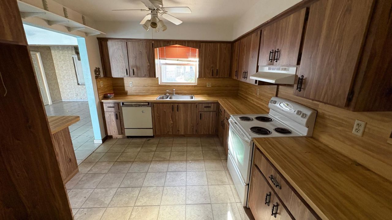 614 N 32nd Court, Hollywood, FL 33021 Photo