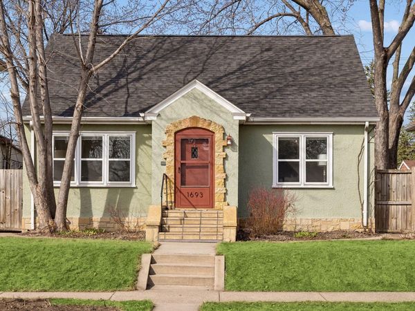 1693 Charles Avenue, Saint Paul, MN 55104