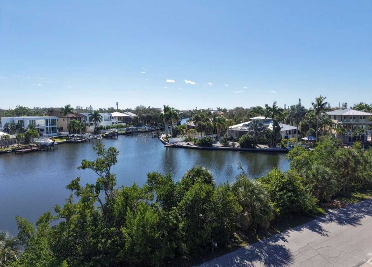 671 Avenida Del Norte, Sarasota, FL 34242 Photo