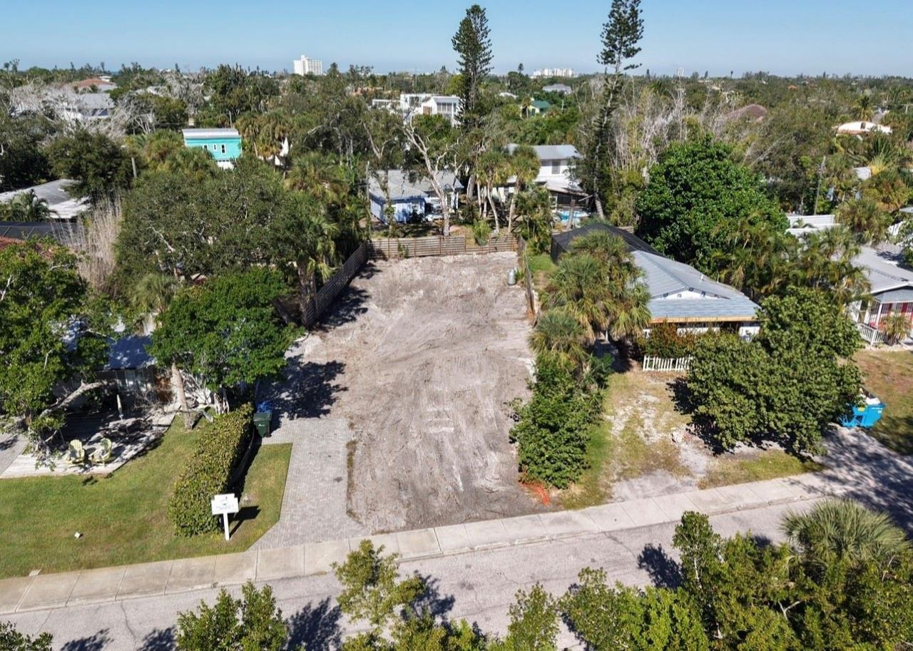 671 Avenida Del Norte, Sarasota, FL 34242 Photo