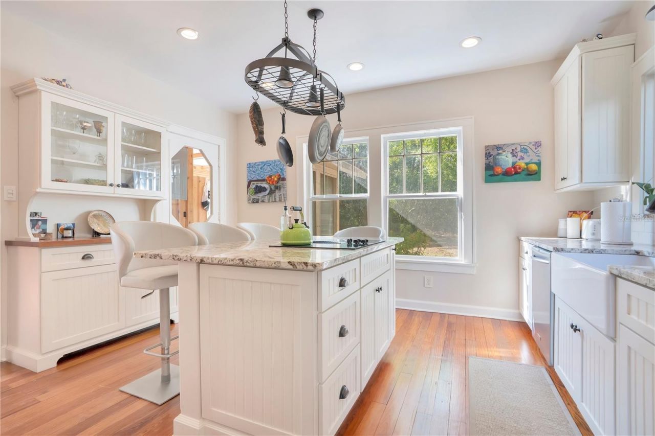 4610 Oak Cove Lane, Orlando, FL 32806 Photo