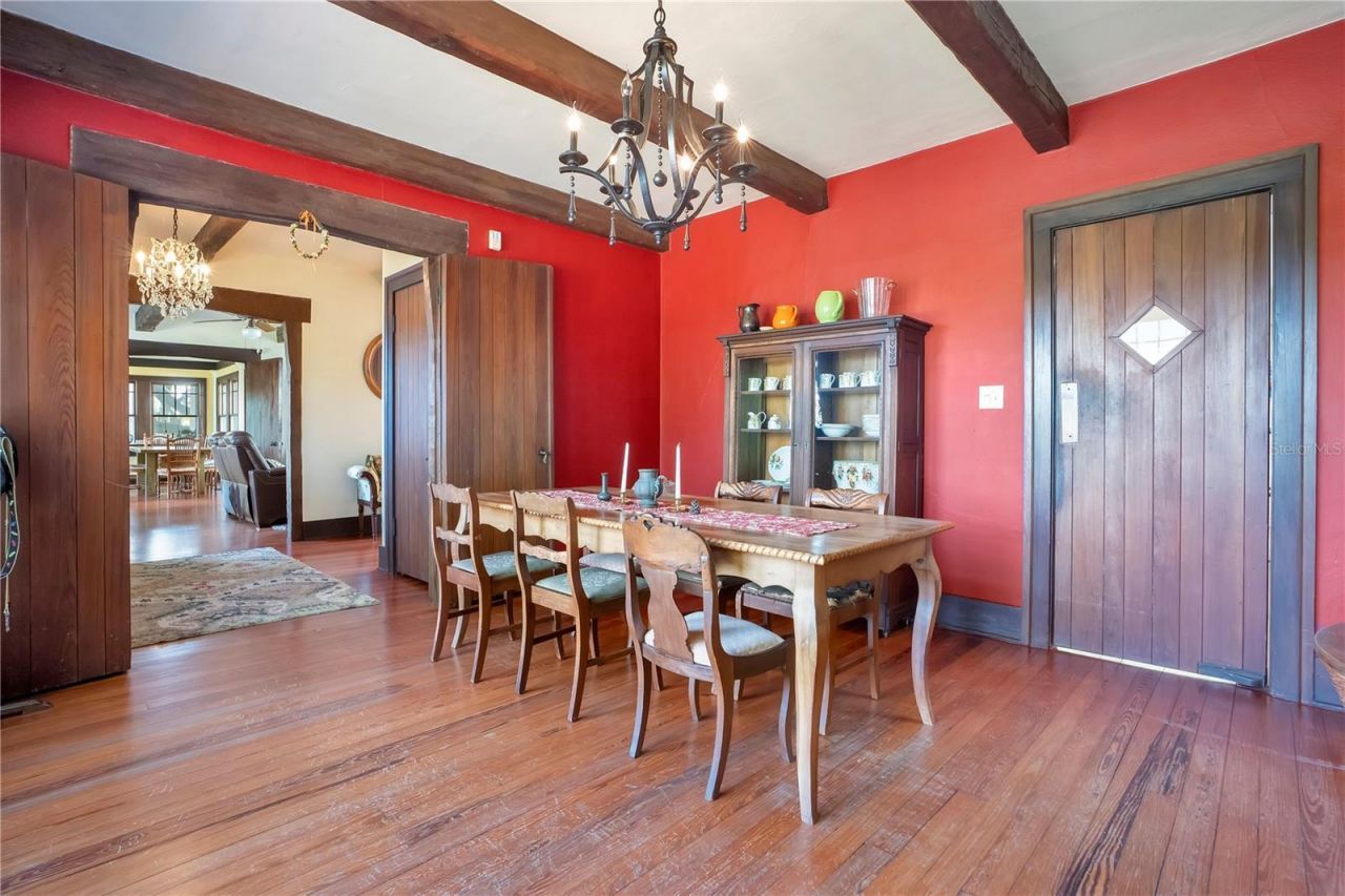 4610 Oak Cove Lane, Orlando, FL 32806 Photo