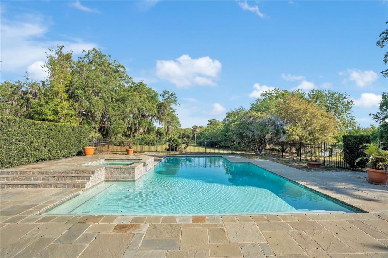 4610 Oak Cove Lane, Orlando, FL 32806 Photo