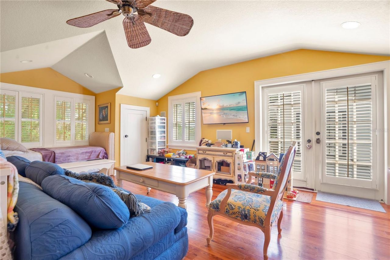 4610 Oak Cove Lane, Orlando, FL 32806 Photo