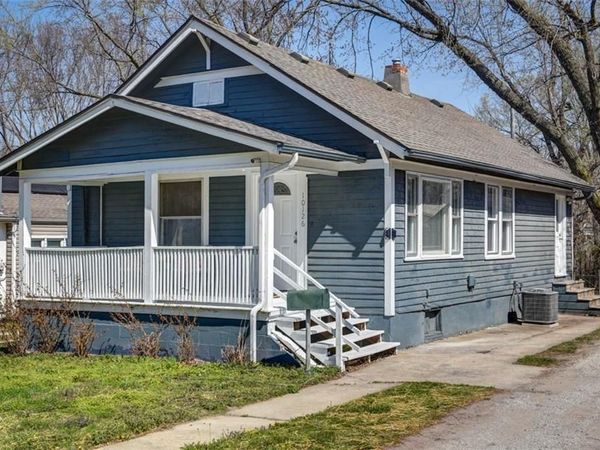 10126 Golf Avenue, Independence, MO 64053