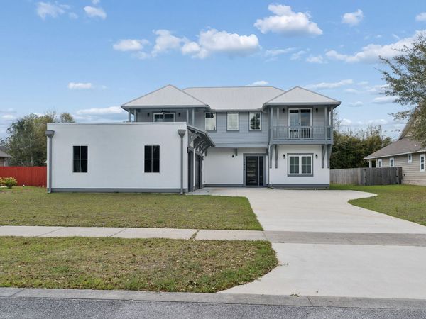 12809 Merial Greenway, Southport, FL 32409