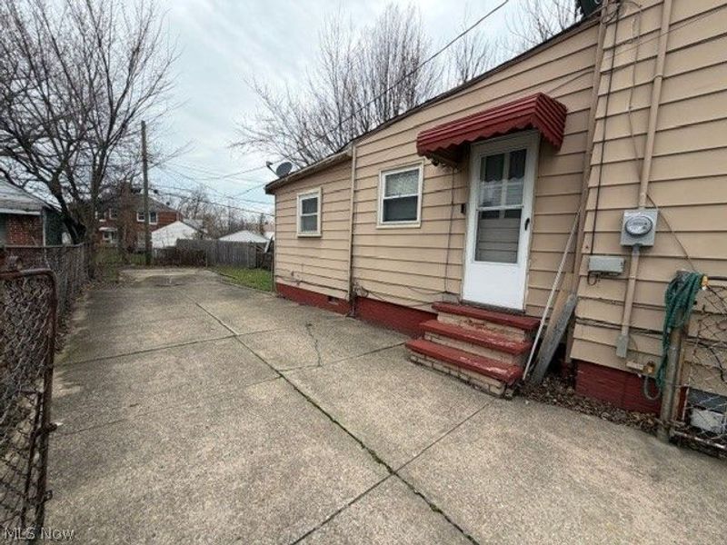 1464 E 250th Street, Unit E, Euclid, OH 44117 Photo 7