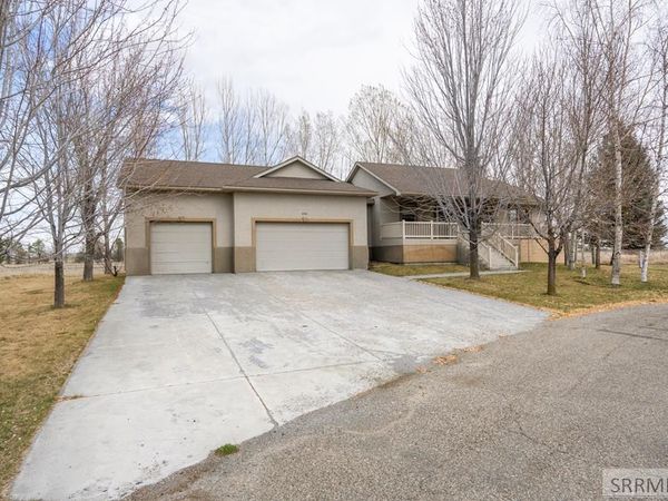 200 W Commons Road, IDAHO FALLS, ID 83401