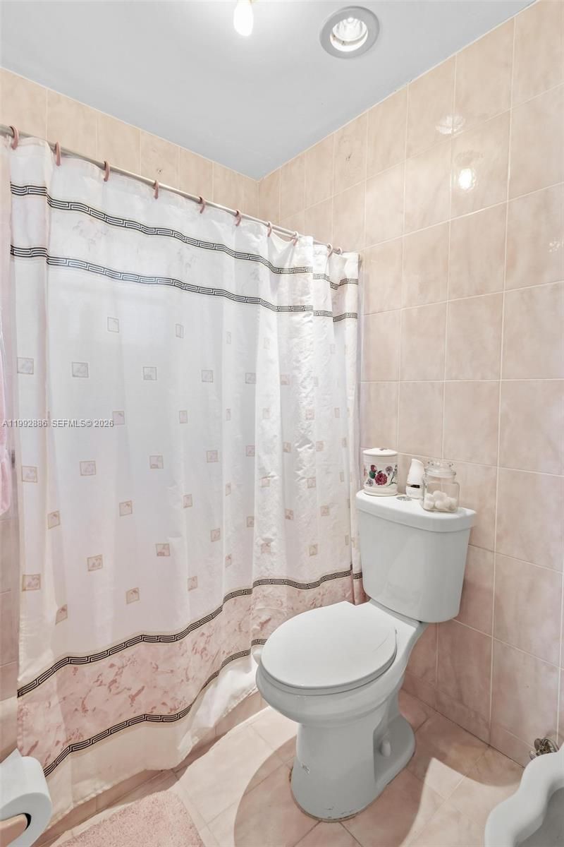 Please Call For Address, Miami, FL 33144 Photo