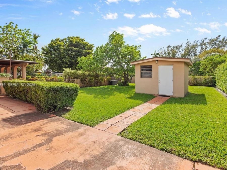 Property Image 40