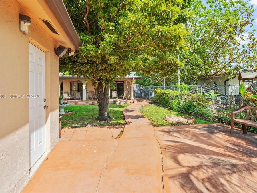 Property Image 45